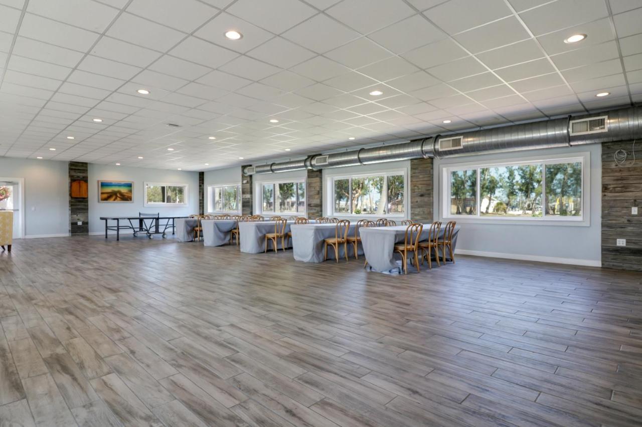 Fiesta Key Rv Resort Standard Room 2 レイトン エクステリア 写真